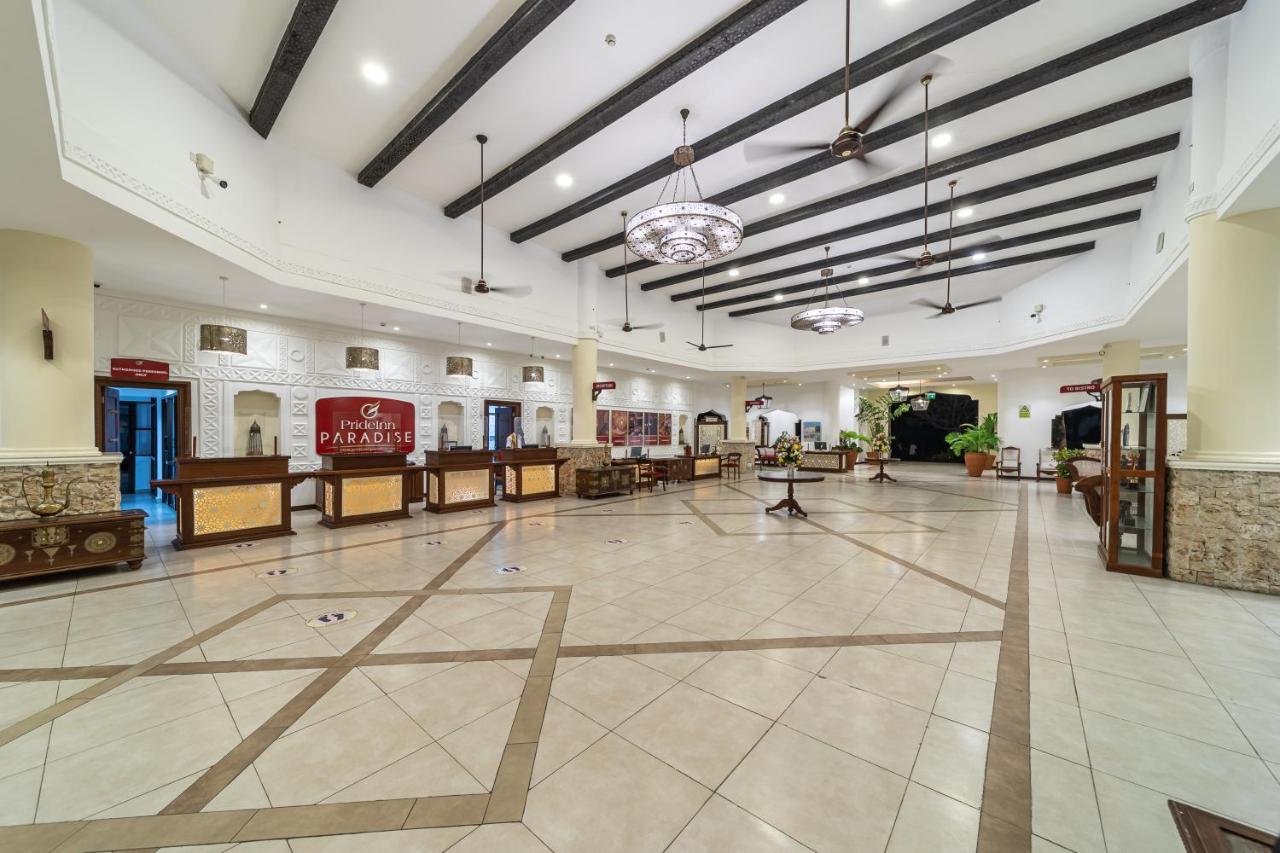 Prideinn Paradise Beach Resort & Spa Mombaça Exterior foto Lobby